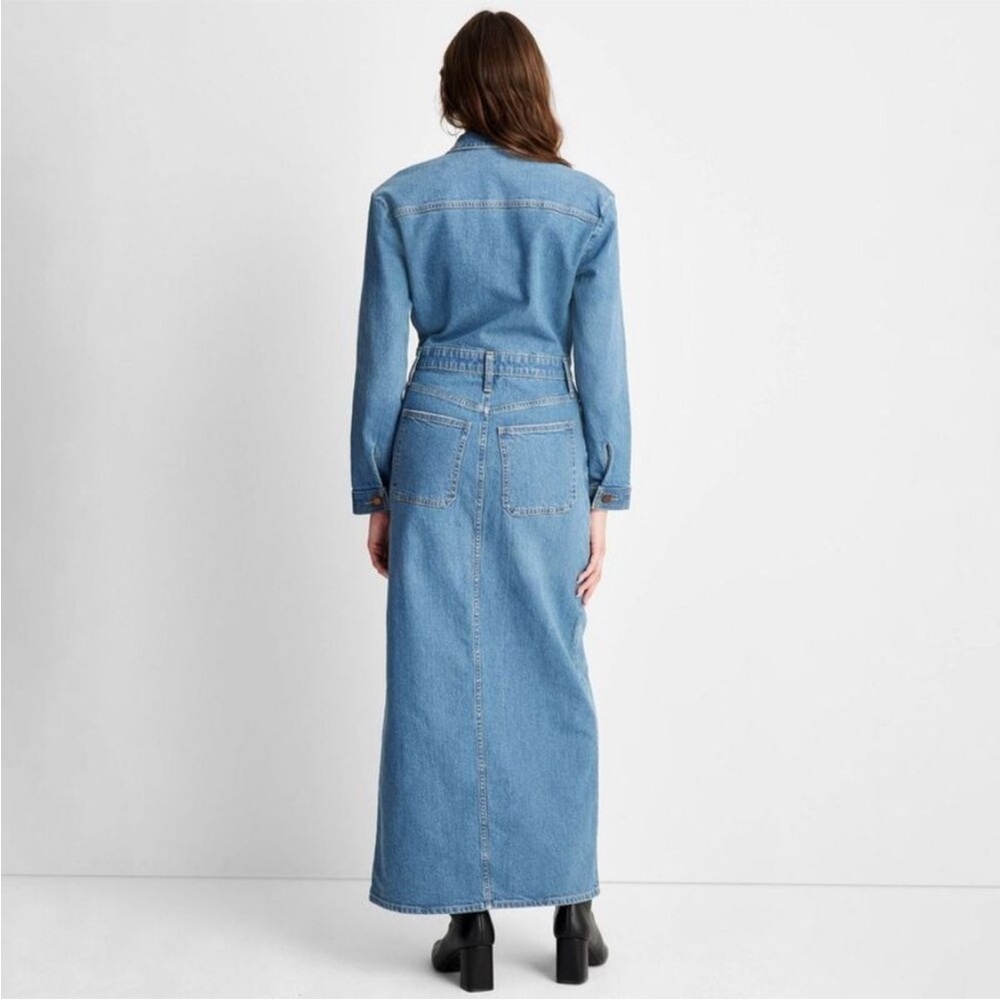 Universal Thread Women's Long Sleeve Denim Shirt M Medium Wash - Picture 2 of 3